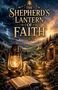 „The Shepherd's Lantern of Faith“ in goldenen Buchstaben. Eine Laterne, Schafe, ein offenes Buch auf einem felsigen Weg bei Sonnenuntergang., Buch
