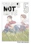 „THAT'S NOT LOVE 5“ und „PEKO WATANABE“. Zwei Personen in einem Feld, entspannt sitzend, mit natürlichen Farben. Illustration., Buch