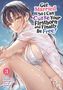"Get Married So I Can Curse Your Firstborn and Finally Be Free!" Junge Frau im Bikini und nasses Cover-up, am Strand sitzend., Buch