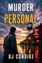 „Murder is Personal: A Jake Powell Mystery.“ Ein Mann im Mantel blickt auf eine nächtliche Straße mit Saloon., Buch