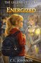 "The Legend of Ultra. Book 1: Energized. C.L. Johnson." Mädchen schaut in Schaufenster, sieht ihr spiegelbildliches, heroisches Abbild., Buch