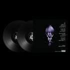 Zwei Schallplatten, neben einem Cover mit Titelliste und einem lila, maskenhaften Gesicht in der Mitte.