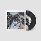 Text: "Aksak Maboul - Before and After Bandem (1974-1981)." Ein Schallplattencover mit Musikinstrumenten und Noten.