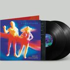 „CAMOUFLAGE SPICE CRACKERS“ in leuchtenden Farben. Zwei Figuren, eine mit Hut. Doppel-Vinyl im Hintergrund.