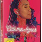 "Call me Agnes" in geschwungener Schrift auf leuchtend pinkem Hintergrund mit farbenfroher Illustration einer Person.