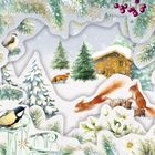 Eine Winterlandschaft als Illustration mit Tannen, Eichhörnchen, Vogel, Fuchs und einer Hütte im Schnee, umrahmt von Zweigen.