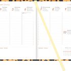 Kalenderseite für die erste Januarwoche. Enthält Notizen, Wochentage in mehreren Sprachen und ein Leopard-Muster-Rand.