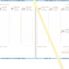 Kalenderseite mit Woche vom 18. bis 24. Januar, Tage in Deutsch, Englisch, Französisch, Italienisch. Notizbereich unten.