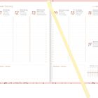 Kalender zeigt die Woche vom 11. bis 17. Januar, Montag bis Sonntag, mit Platz für Notizen. Tageszeiten von 6 bis 22 Uhr aufgelistet.