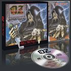 Text: "OZ", "ROLL THE DICE". Illustration: Skeletthand in Umhang hält Würfel und Kugel, umgeben von Blitzen.