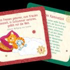 Zitat von Goethe: "Zum Fressen geboren...". Illustration mit Katze auf Kissen, die ein Stofftier hält.