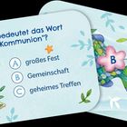 "Was bedeutet das Wort 'Kommunion'? A: großes Fest, B: Gemeinschaft ⭐, C: geheimes Treffen." Illustration: Kelch und Fisch.