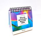 Text: "Was ich gern früher gewusst hätte." Postkartenkalender 2027. Hintergrund: bunte, abstrakte Farben.