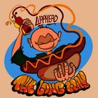 "LiPPHEAD" schwebt über einer Figur mit einer Senfflasche, darunter steht "THE LONG WAY" in verspielter Schrift. Eine Grafik zeigt einen Mann in einem Hotdog-Kostüm.
