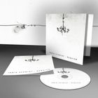 "IRMIN SCHMIDT: REQUIEM" ist auf CD-Hülle und Disk zu lesen; schlichtes Design mit Kronleuchter.