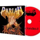 „Pariah“, „The Kindred“, rotes CD-Design. Illustration: Blutige Hände, schwarzer Hintergrund, goldene Buchstaben.