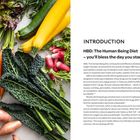 Text: INTRODUCTION, HBD: The Human Being Diet – you'll bless the day you started. Links frisches Gemüse: Karotten, Zucchini, Radieschen.