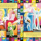 "Hello, I'm Dolly." Bunte Illustration einer blonden Sängerin mit Mikrofon und Gitarre, umgeben von musikalischen Symbolen.