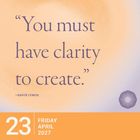 „You must have clarity to create.“ –David Lynch. Unten links: 23 Friday April 2027. Dezentes Muster auf orangenem Hintergrund.