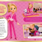 „STARKLE SPOTLIGHT: Name: Paris Star, Age: 12 years old, Eye color: green, Hair color: blond,“ usw.  
Animierte Figur in Pink.