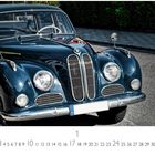 "BMW 502", "CASARES EDITION", Zahlen 1-31; ein klassisches Auto mit glänzender blauer Karosserie und rundem Grill.