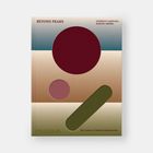 „BEYOND PEAKS“, „ANDREAS CAMINADA“, „MARCEL SKIBBA“, „PHAIDON“. Farbverläufe und geometrische Formen wie Kreise.