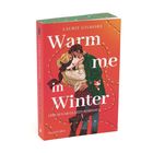 Text: "LAURIE GILMORE Warm me in Winter EINE SUGAR GLAZED ROMANCE HarperCollins." Illustration: Paar umarmt sich.