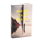 „Important Trash“ von Halldór Armand, Thriller. Titel auf Berglandschaft mit stehender Person am Wasser.