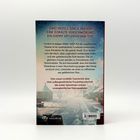 Zwei mutige junge Frauen. Eine eiskalte Verschwörung. Ein Kampf um Leben und Tod. Wintermarkt-Szene im Hintergrund.