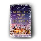 „WEIHNACHTSZAUBER in der kleinen Büchervilla“ von Annette Keller; schneebedecktes Haus, abendlicher Himmel.