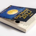 "Der Mond 2027", Anna Mühlbauer, Südwest Verlag, blaues Cover mit großem gelbem Mond.
