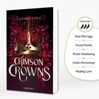 "Crimson Crowns" von Cosima Lang zeigt eine Krone mit Blumen. Spice-Level: Drei Paprikas. Themen: Fake Marriage, Found Family.