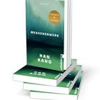 „Nobelpreis für Literatur“, Buch „Menschenwerk“ von Han Kang, Verlag „ullstein“; grünes Cover.