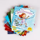 Titel: "Die Schneeprinzessin". Ein Stapel bunter Pixi-Bücher. Cover zeigt ein Mädchen im Schnee mit einem Schneemann.