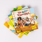„Die Oster-Kaperfahrt“, Illustration eines Piratenschiffs mit fröhlicher Crew, gelber „pixi Bücher“ Hinweis unten rechts.