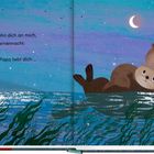 Text: "Mein Kind, nun lehn dich an mich, in dieser Sternennacht. Denk dran, dein Papa liebt dich ..." Illustration: Zwei Otter im Wasser, Mond und Sterne.