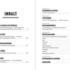 INHALT

Kapitel 1: Der Moment, in dem die Luft wegblieb ... 9

Kapitel 2: Der Ruf zur Flucht ... 29

Kapitel 3: Über Masken und Anpassung ... 47

Kapitel 4: Der große Verrat ... 59

Kapitel 5: Der Überflieger ... 73

Kapitel 6: Beziehungen als Spiegel ... 91

Kapitel 7: Vater werden ... 109

Kapitel 8: Der Zusammenbruch ... 127

Kapitel 9: Der Weg nach innen ... 147

Kapitel 10: Die Rückkehr mit Geschenk ... 177

Danksagung ... 189