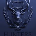 Text: "HARLEY KING", "PAYTON COLLEGE", "HUNTERS", "VILLAIN KING", "Black Edition". Geweih, Hirschkopf und Verzierungen.