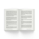 Zwei Buchseiten, unten: "DER ALMANACH VON ELON MUSK". Überschriften: "F: Wie lässt sich das Denken bis an die Grenzen..."