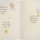 Text links: "Schutzengel sind die Sternchen am Himmel, die uns den Weg leuchten. Dein Engel kennt den Weg, vertraue ihm." Rechts: "Höre die leisen Flügel eines Engels und fühle dich sicher und geborgen." Illustration: Engel, Vögelchen, Sterne.