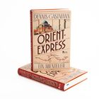 Titel: "Dennis Gastmann - Orient-Express: Ein Abenteuer". Illustration: Zugstrecke mit Städten. Hintergrund: Moschee-Illustration.