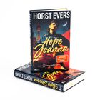 "Hope Joanna" von Horst Evers. "SPiEGEL Bestseller-Autor." Krimi mit Frau, Fernsehturm und Mond.