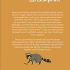 Hintergrund in Orange. Oben Text: "Silbe für Silbe zum Leseprofi." Unten Illustration: Waschbär mit Kekskrümeln.