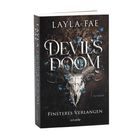 "DEVIL'S DOOM" von LAYLA FAE. Illustration: Widder-Schädel mit blauen Schmetterlingen. Dunkler Hintergrund.