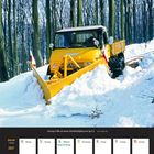 Unimog U 406 mit einem Schmidt Keilpflug Typ K 3. Gelber Schneepflug räumt Schnee im Wald. Januar 2027 Kalender.