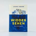 Text: "LEONIE SWANN", "WIDDER SEHEN", "EIN SCHAFSKRIMI". Illustration: Fünf gezeichnete Widder auf blauem Hintergrund.