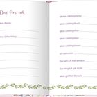 Doppelseitiges Tagebuch-Layout mit Fragen zu persönlichen Vorlieben, Namen und Kontaktdaten, verziert mit Blumen.