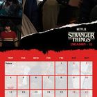 Kalender für Januar 2027. Oben "Netflix Stranger Things (Season 1)". Darunter Szenen aus der Serie.