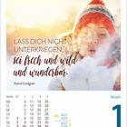 "Lass dich nicht unterkriegen, sei frech und wild und wunderbar." Januar-Kalenderseite mit einem Kind im Schnee.