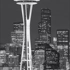 "Seattle – USA. Space Needle. Höhe: 184 Meter | Bauzeit: 1961–1962." Kalenderblatt mit Skyline von Seattle.